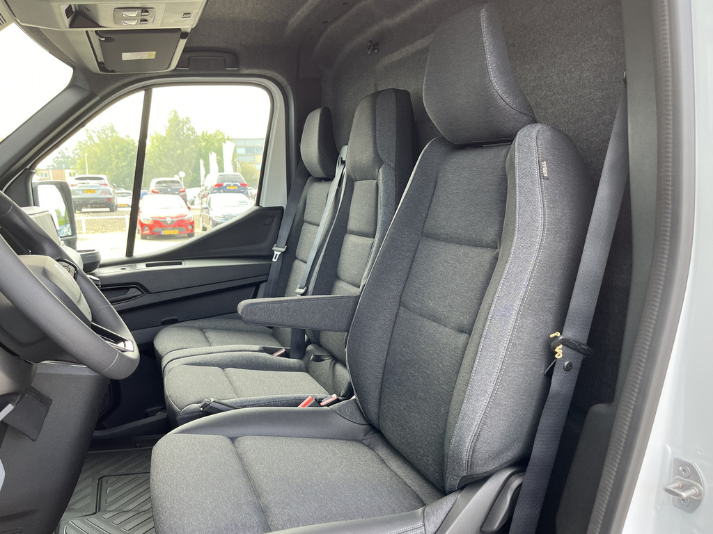 Renault Trafic 2.0 dCi 150 EDC Aut. T30 L2H1 Work Edition 55553810-49.jpg | Mattermeppel.nl