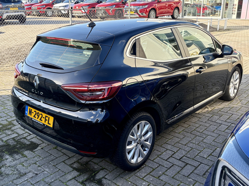 Renault Clio 1.6 E-Tech Full Hybrid 140 Intens 57297007-8.jpg | Mattermeppel.nl